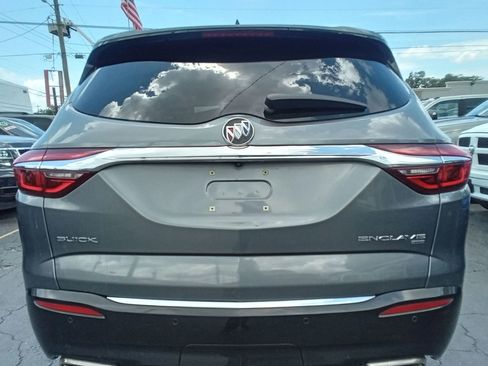 Used 2018 Buick Enclave Essence AWD/4WD image 6