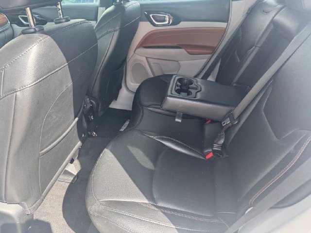 Used 2024 Jeep Compass Limited AWD/4WD image 10