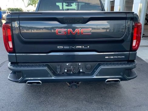 Used 2021 GMC Sierra 1500 Denali w/ Driver Alert Package II AWD/4WD image 4