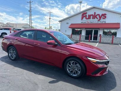 Used 2024 Hyundai Elantra SEL