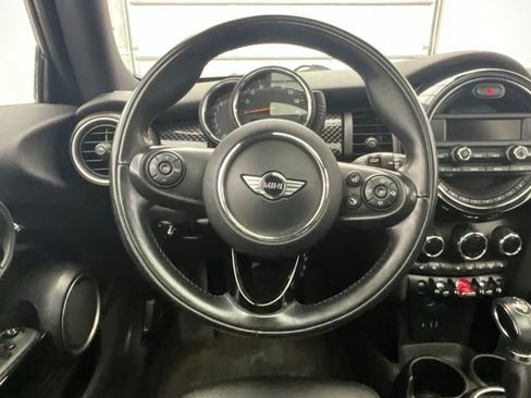 Used 2014 MINI Cooper S image 8