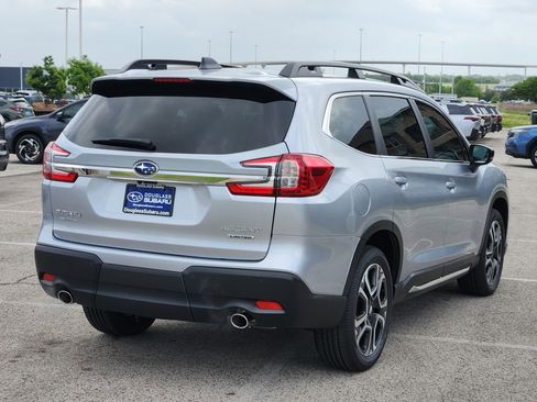 New 2026 Subaru Ascent Limited AWD/4WD image 3