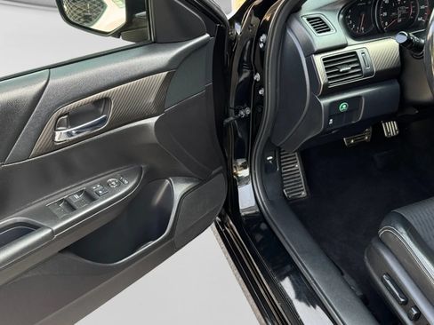 Used 2016 Honda Accord Sport image 10