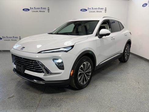 Used 2025 Buick Envision Preferred image 3