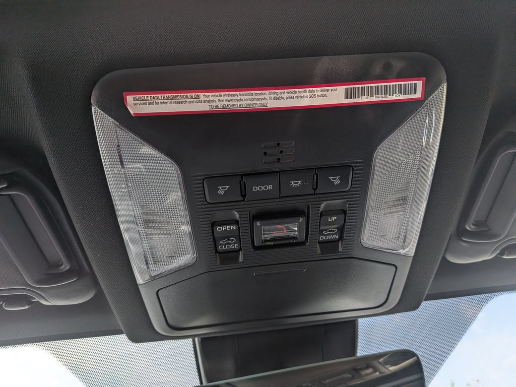 Used 2023 Toyota RAV4 XSE AWD/4WD image 24