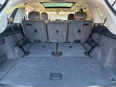 Used 2019 Audi Q7 3.0T Prestige w/ Prestige Package image 25