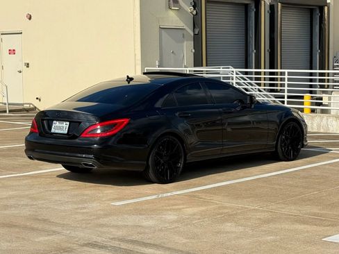 Used 2014 Mercedes-Benz CLS 550 image 8