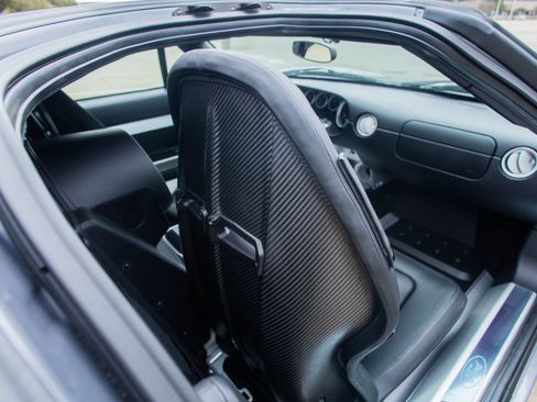Used 2006 Ford GT RWD image 77