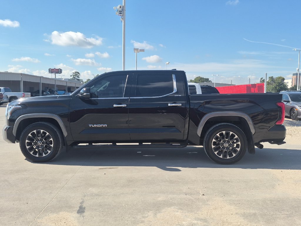 Used 2024 Toyota Tundra Limited w/ Power Package RWD image 3