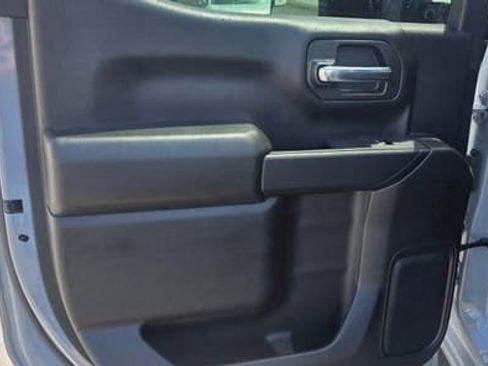 Used 2024 Chevrolet Silverado 1500 Custom AWD/4WD image 10