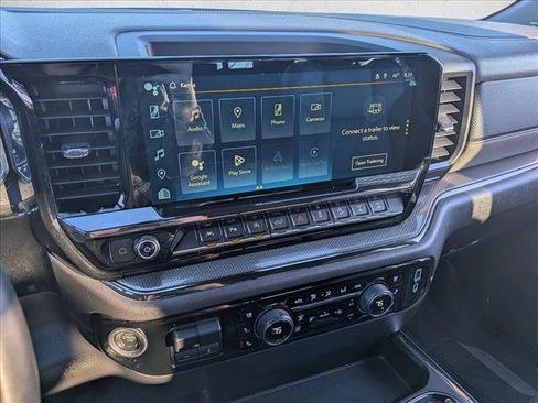 Used 2023 Chevrolet Silverado 1500 ZR2 w/ Technology Package image 12