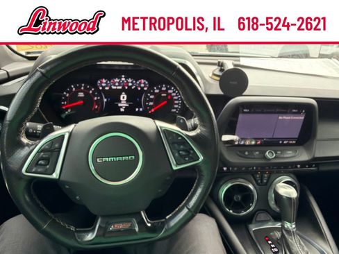 Used 2019 Chevrolet Camaro SS RWD image 13