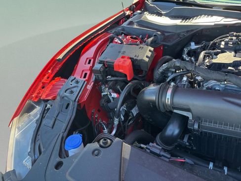 Used 2024 Ford Mustang Coupe image 44