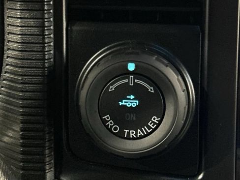 Used 2024 Ford F150 Lariat w/ Equipment Group 502A High AWD/4WD image 93