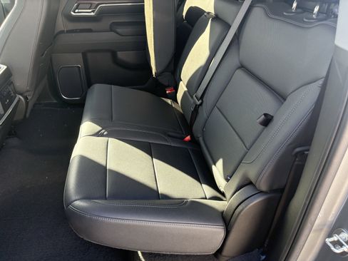 Used 2023 GMC Sierra 1500 SLT w/ SLT Premium Plus Package image 8