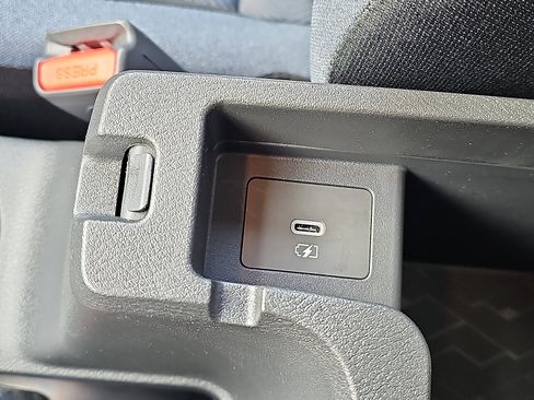 Certified 2025 Nissan Versa SV w/ Trunk Package image 25