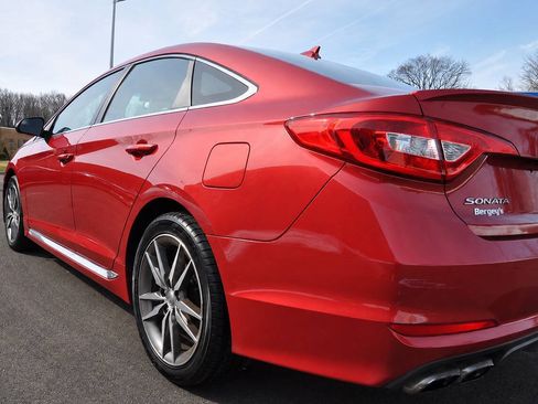 Used 2017 Hyundai Sonata Sport 2.0T FWD image 9