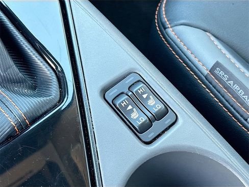 Used 2024 Subaru Crosstrek 2.5i Limited w/ Crosstrek Mirror Package image 21