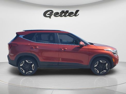 Used 2024 Kia Seltos SX AWD/4WD image 4