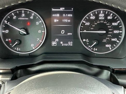 Used 2024 Subaru Outback Premium AWD/4WD image 31