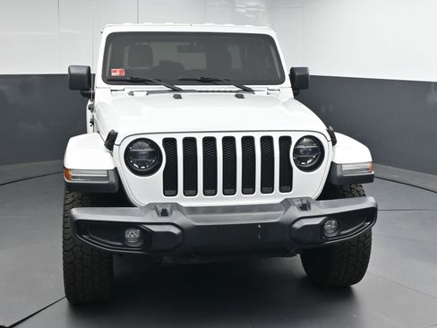 Used 2021 Jeep Wrangler Unlimited Sahara image 2