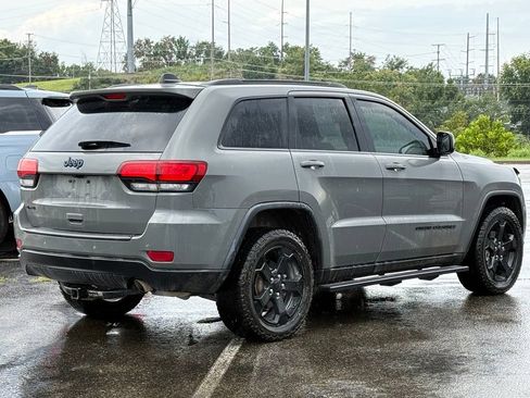 Used 2020 Jeep Grand Cherokee Laredo AWD/4WD image 28