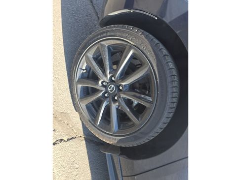 Used 2024 MAZDA MAZDA3 s FWD image 5