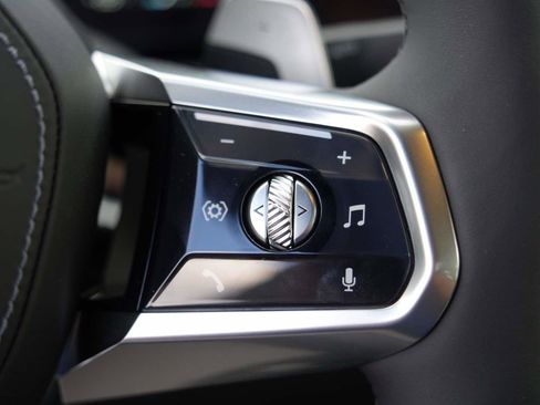 New 2026 BMW 740i 740i RWD w/ Premium Package image 18