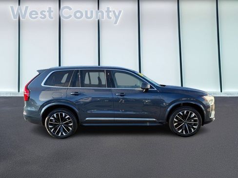Certified 2025 Volvo XC90 B6 Plus image 2