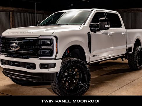 Used 2026 Ford F250 Platinum image 5