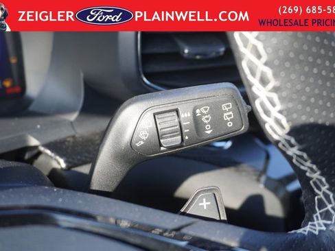 Used 2022 Ford Explorer ST w/ ST Street Pack image 30