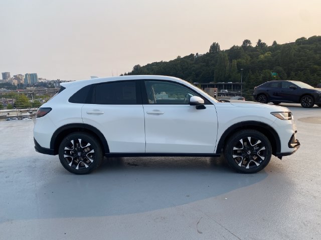 New 2027 Honda HR-V EX-L image 3