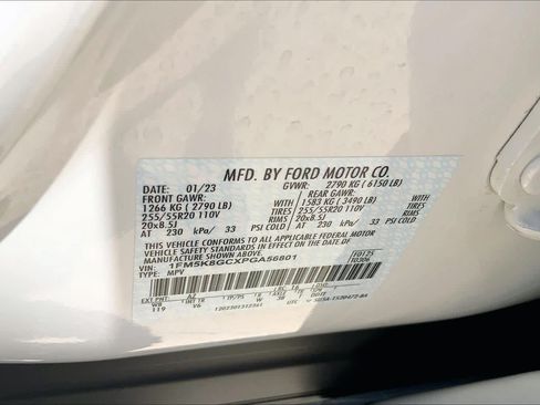 Used 2023 Ford Explorer ST AWD/4WD image 32