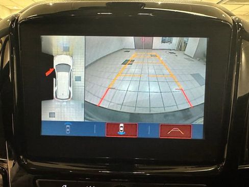 Used 2019 Chevrolet Traverse LT w/ LT Premium Package image 6