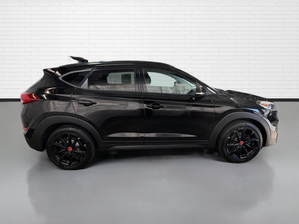 Used 2017 Hyundai Tucson Night w/ Cargo Package AWD/4WD image 10