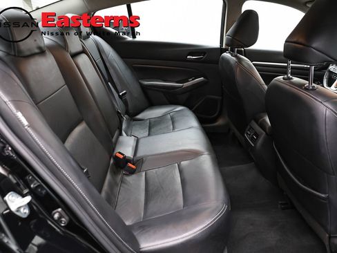 Used 2024 Nissan Altima 2.5 SL AWD/4WD image 22