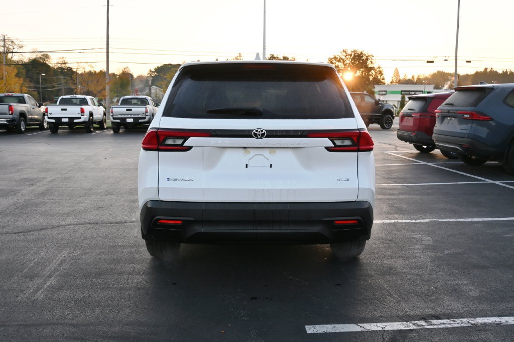 New 2026 Toyota Grand Highlander AWD Hybrid image 6