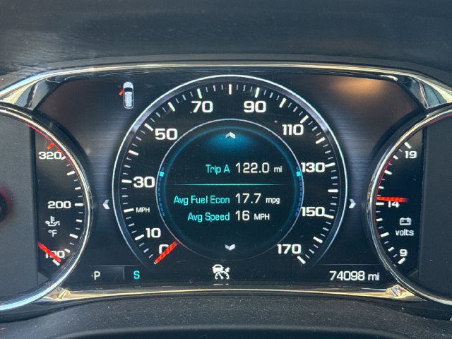 Used 2019 GMC Acadia Denali w/ Technology Package FWD image 17