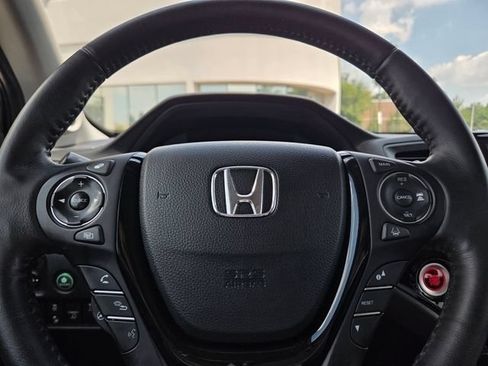 Used 2020 Honda Ridgeline RTL-E image 30