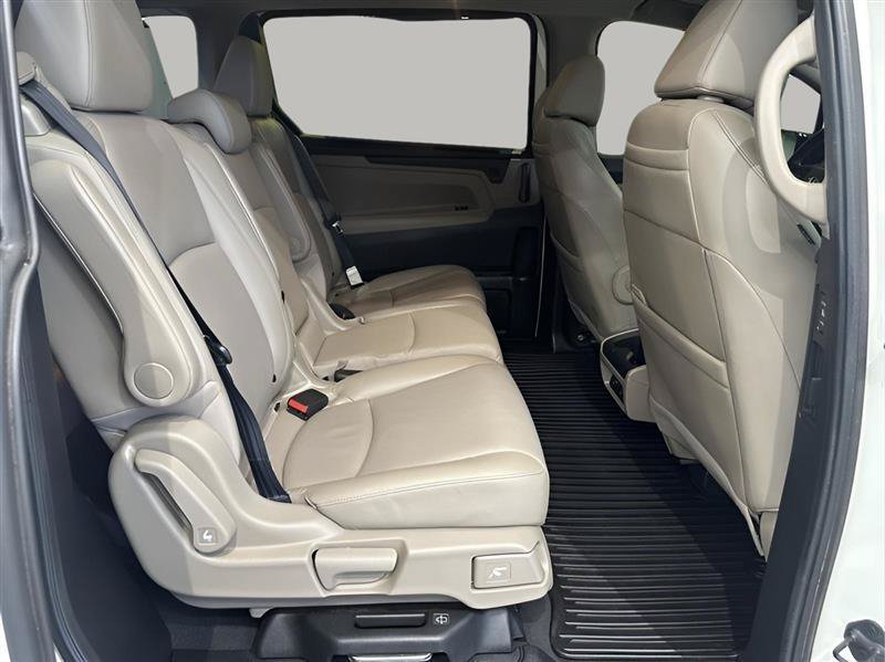 Used 2018 Honda Odyssey Elite image 24