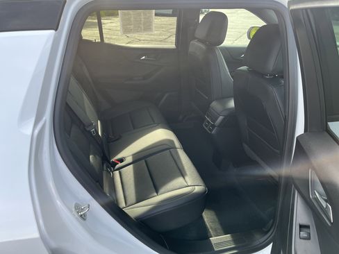 Used 2026 Chevrolet Equinox LT w/ Convenience Package II image 14