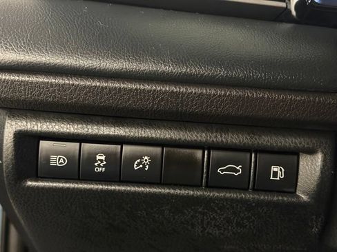 Used 2025 Toyota Camry XSE FWD image 25