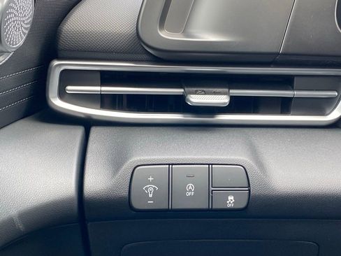 New 2026 Hyundai Elantra SE FWD image 10