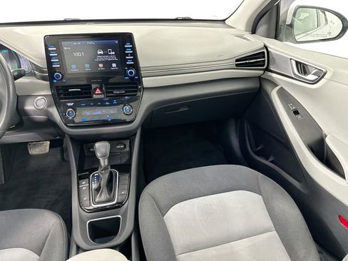 Used 2020 Hyundai Ioniq SEL image 26