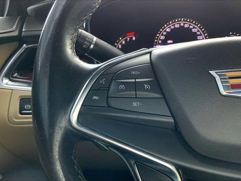 Used 2018 Cadillac XT5 Luxury w/ Driver Awareness Package image 44