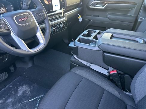 New 2026 GMC Sierra 1500 Elevation AWD/4WD image 10