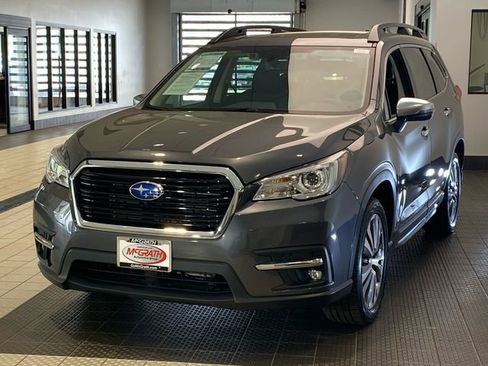 Used 2022 Subaru Ascent Touring AWD/4WD image 2