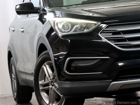 Used 2017 Hyundai Santa Fe Sport AWD/4WD image 4