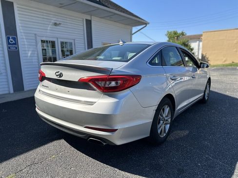 Used 2016 Hyundai Sonata SE FWD image 8