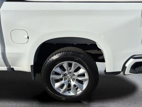 Used 2022 Chevrolet Silverado 1500 Custom RWD image 34
